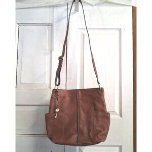 Fossil Brown Leather Shoulder Bag W/Adjustable Strap & Front Pockets - 13" X 11